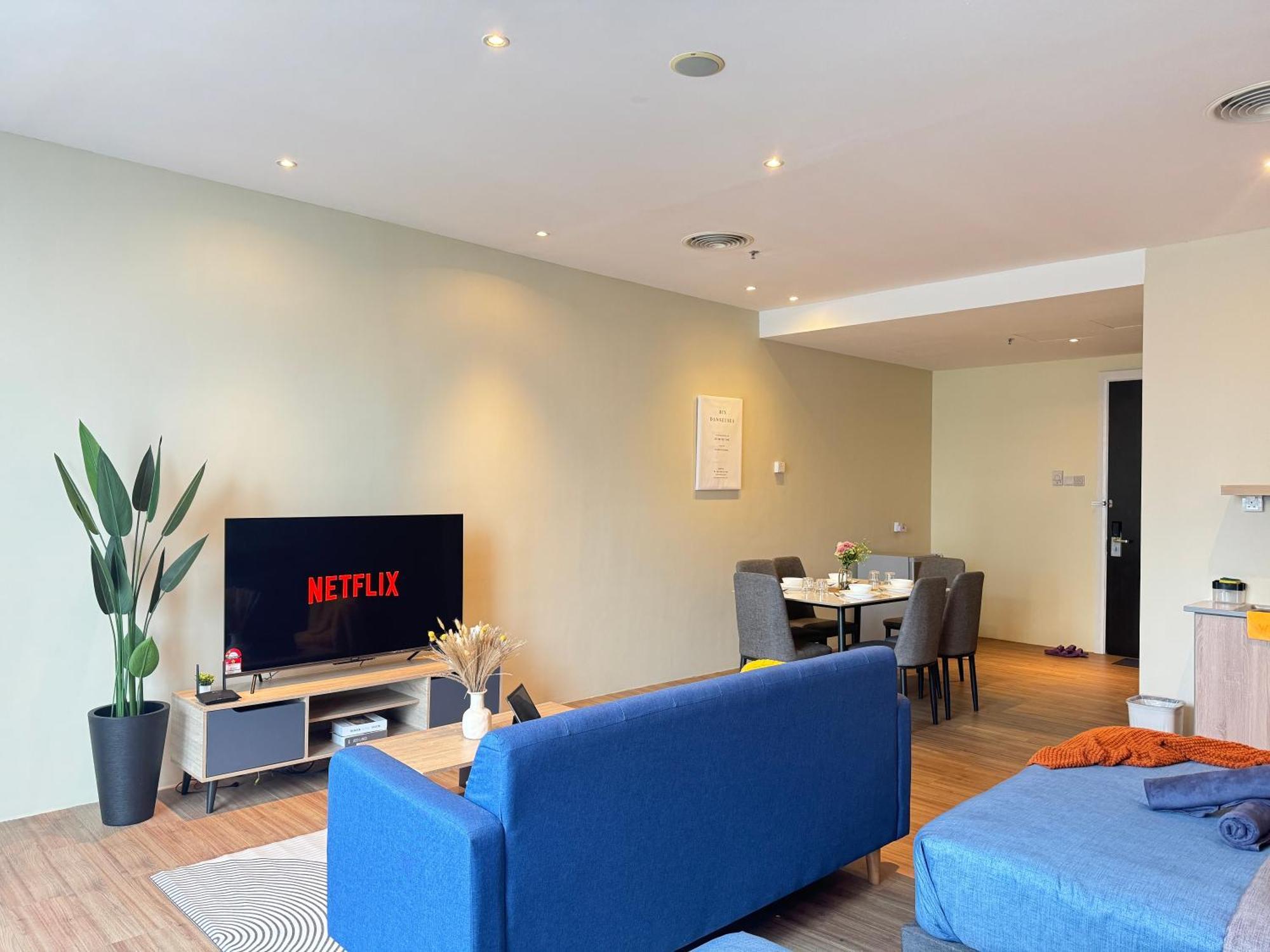 The Tinto Netflix Screen & Sleep - Bangsar South Mid Valley Kuala Lumpur Extérieur photo