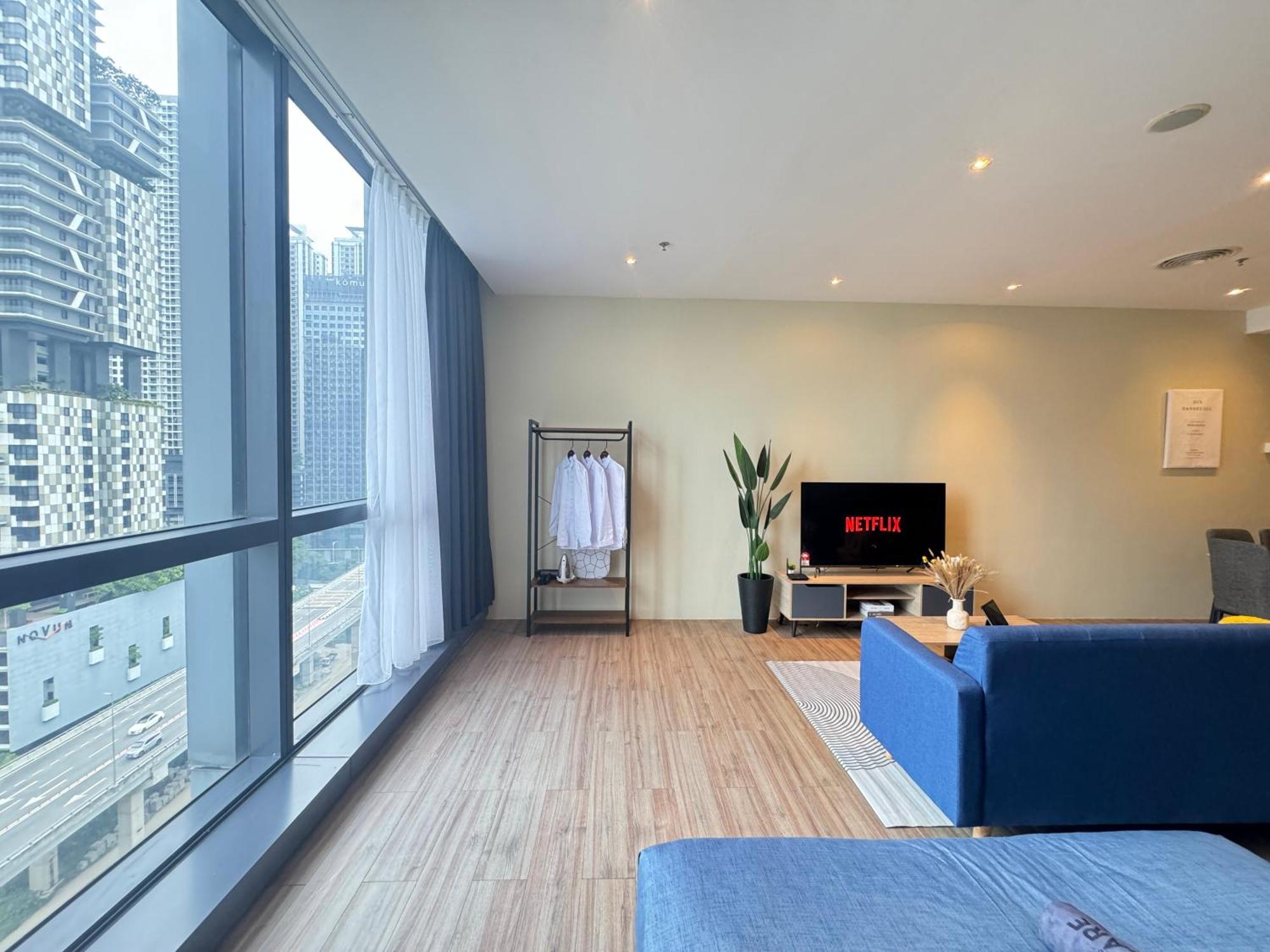 The Tinto Netflix Screen & Sleep - Bangsar South Mid Valley Kuala Lumpur Extérieur photo